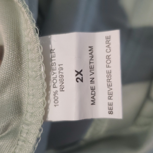 Ladies lightweight tank top 2xl - Picture 3 of 3